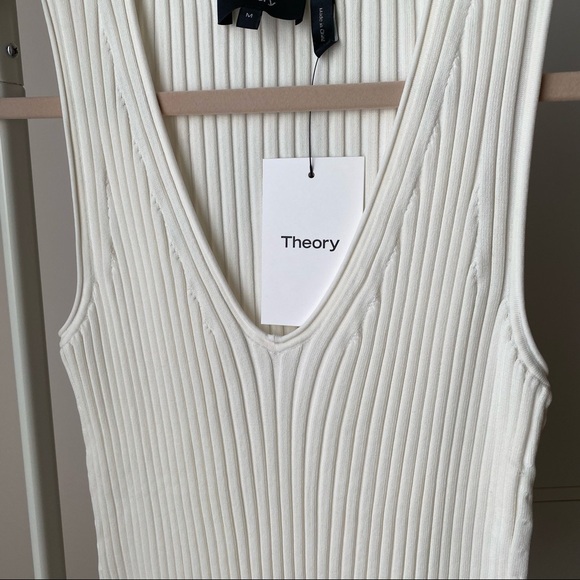 Theory Ribbed Flared Tank Top in White Size M - Picture 7 of 8
